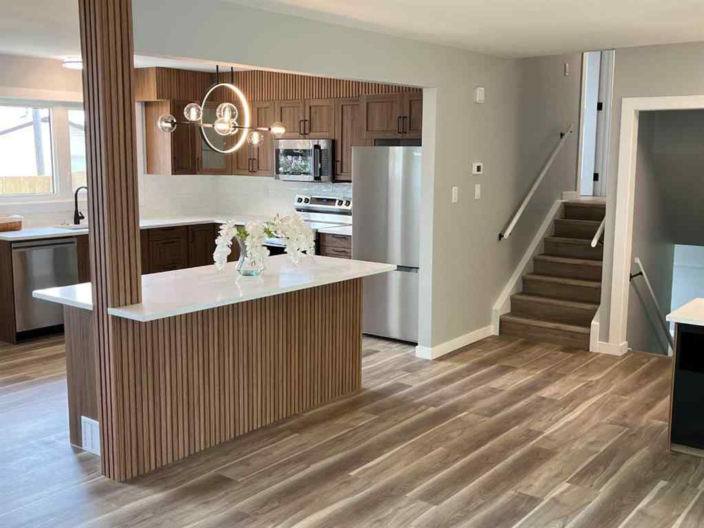 MLS® A2230253 - 71 Fyffe Road SE in Fairview Calgary, Residential