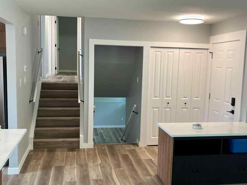 MLS® A2230253 - 71 Fyffe Road SE in Fairview Calgary, Residential