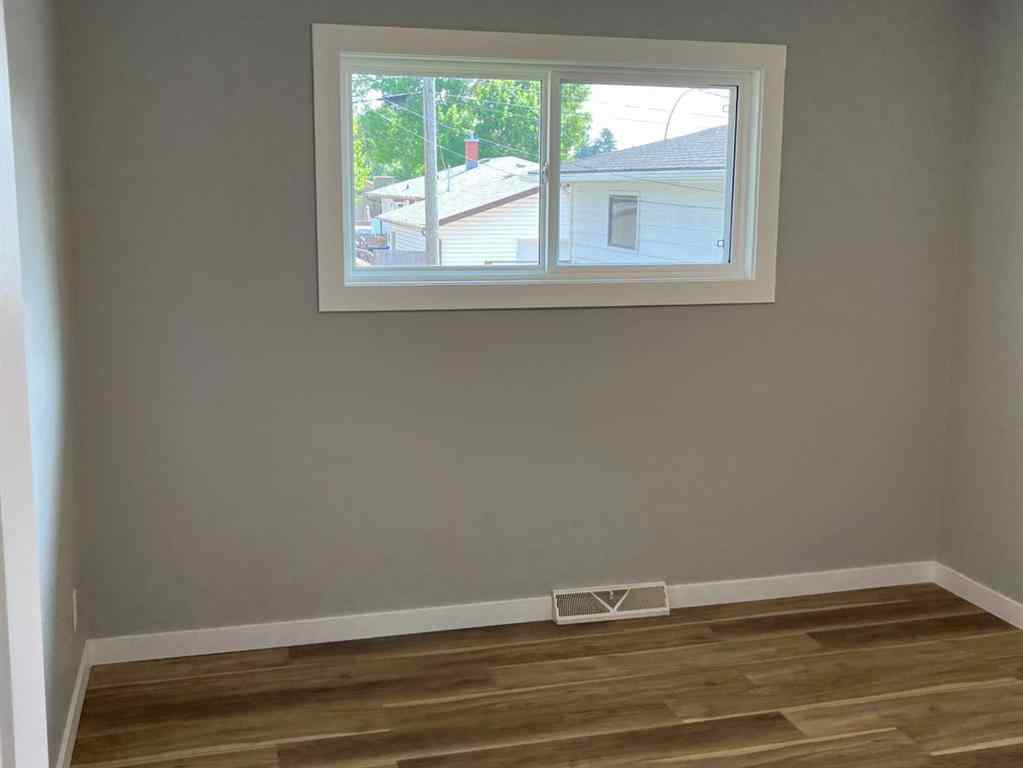 MLS® A2230253 - 71 Fyffe Road SE in Fairview Calgary, Residential