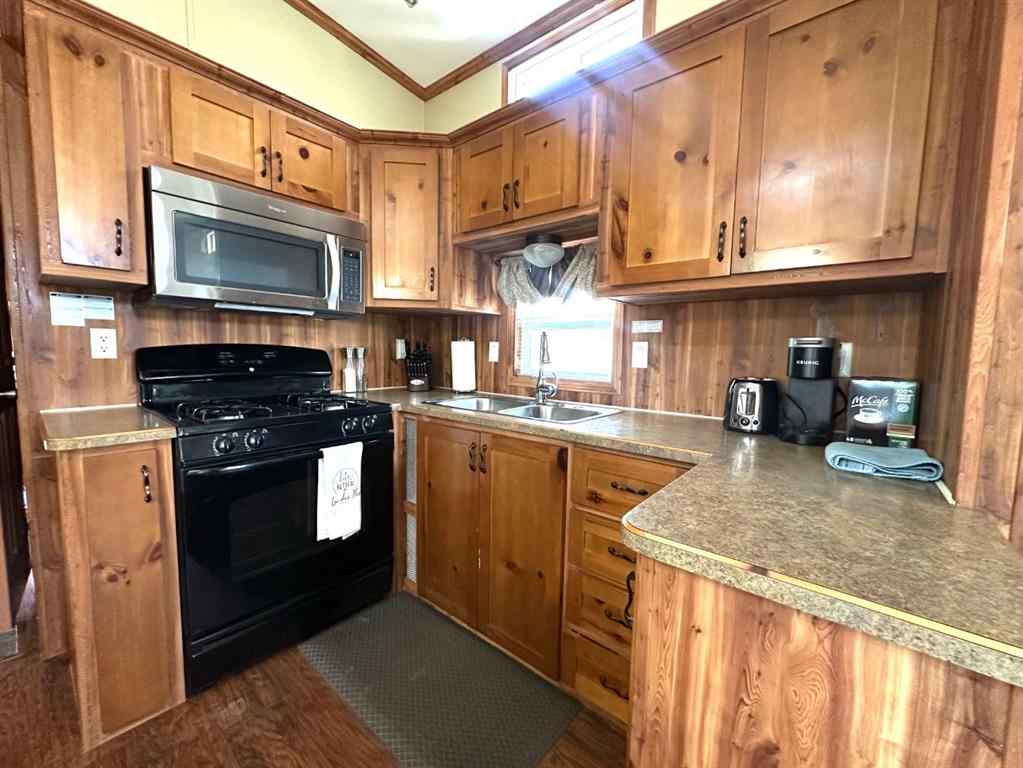 MLS® A2230256 - 1221 Oak Avenue  in  Lac Des Iles, Residential