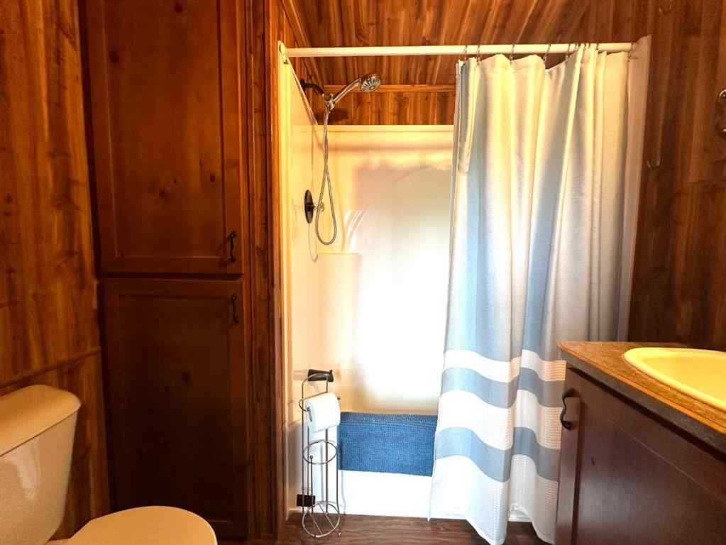 MLS® A2230256 - 1221 Oak Avenue  in  Lac Des Iles, Residential