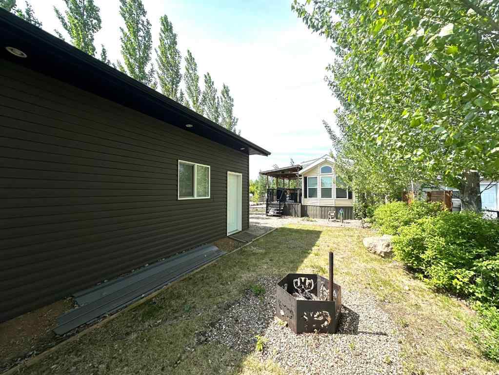 MLS® A2230256 - 1221 Oak Avenue  in  Lac Des Iles, Residential