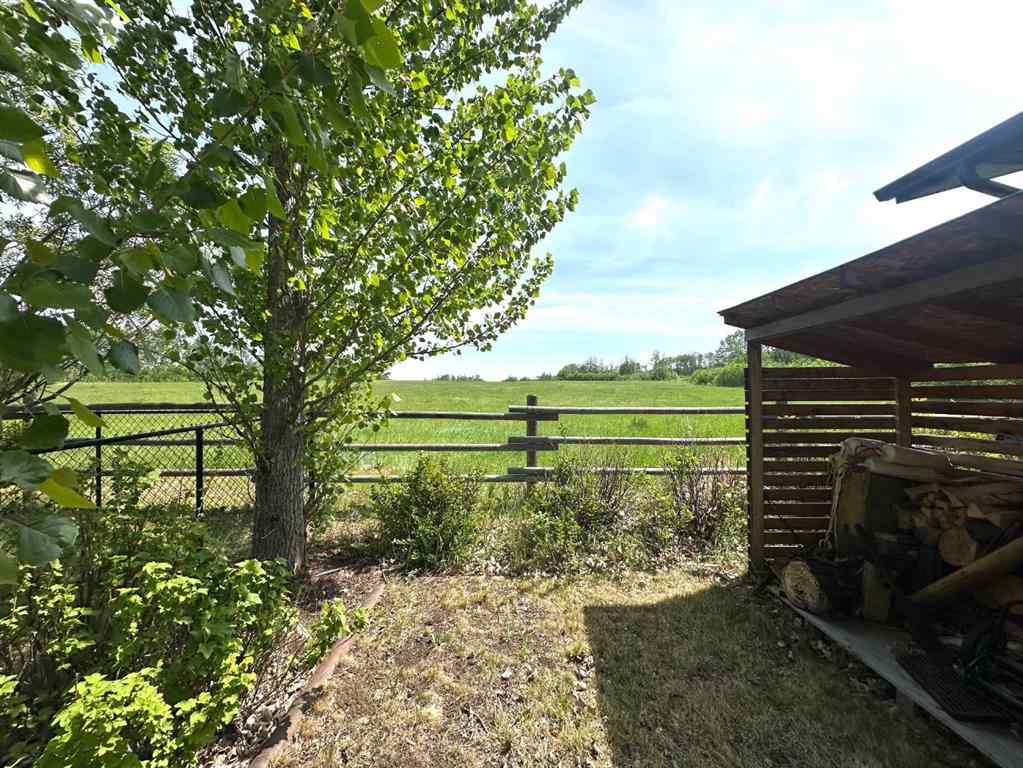 MLS® A2230256 - 1221 Oak Avenue  in  Lac Des Iles, Residential