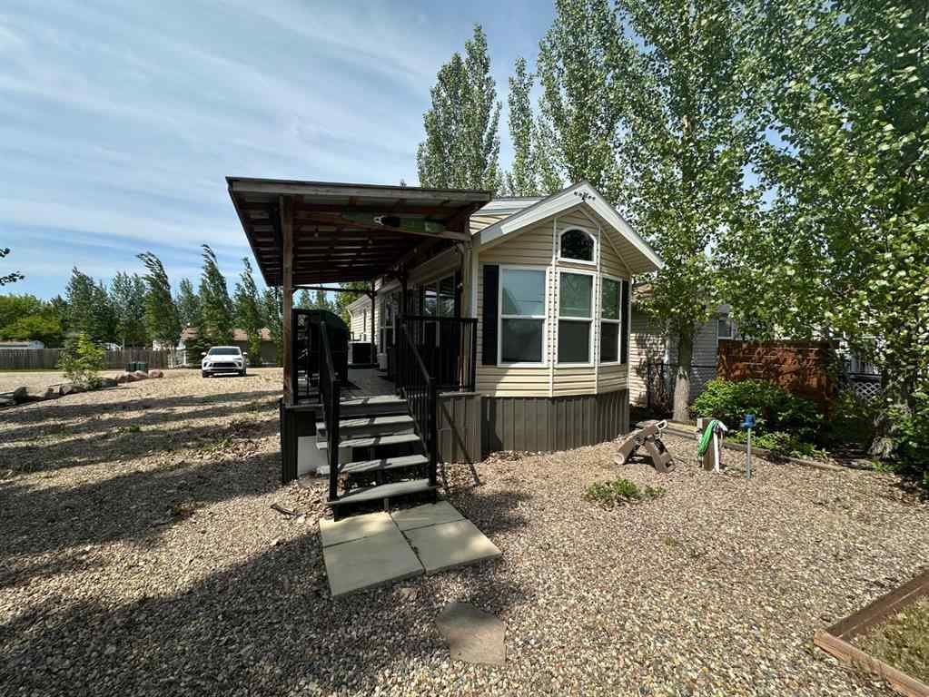 MLS® A2230256 - 1221 Oak Avenue  in  Lac Des Iles, Residential