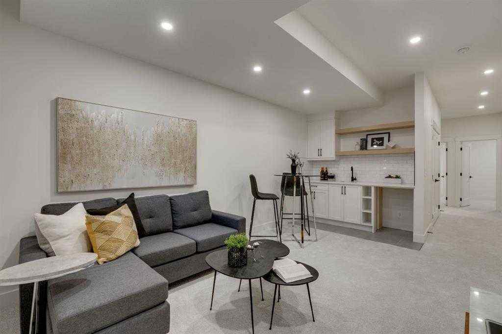 MLS® A2230331 - 2812 35 Street SW in Killarney/Glengarry Calgary, Residential