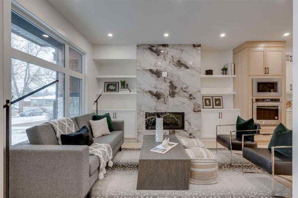 MLS® A2230331 - 2812 35 Street SW in Killarney/Glengarry Calgary, Residential