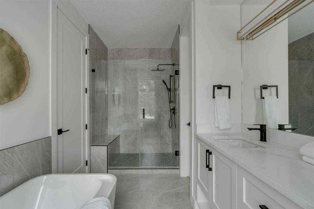 MLS® A2230331 - 2812 35 Street SW in Killarney/Glengarry Calgary, Residential