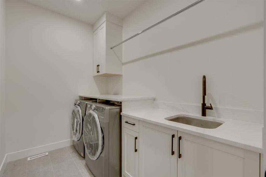 MLS® A2230331 - 2812 35 Street SW in Killarney/Glengarry Calgary, Residential