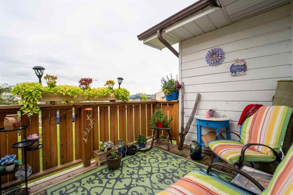 MLS® A2230361 - 3 Mt Royal Place W in Varsity Village Lethbridge, Residential