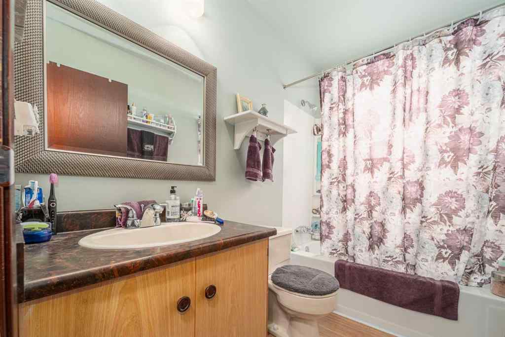 MLS® A2230361 - 3 Mt Royal Place W in Varsity Village Lethbridge, Residential