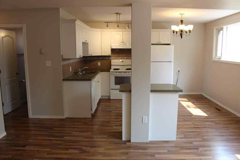 MLS® A2230371 - Unit #2 2240 Mayor Magrath Drive S in Agnes Davidson Lethbridge, Residential