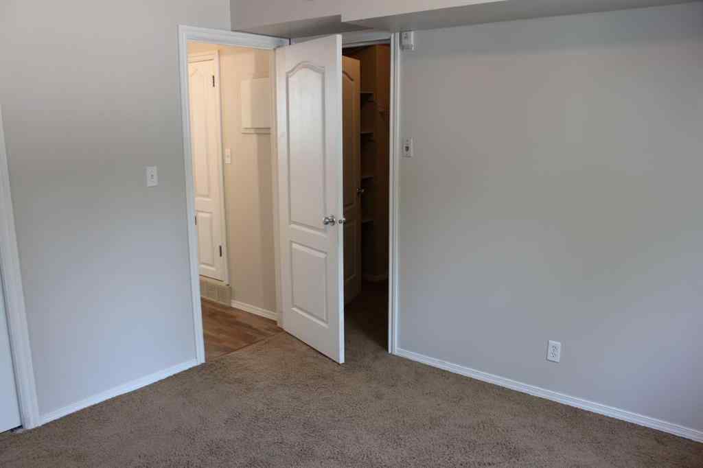 MLS® A2230371 - Unit #2 2240 Mayor Magrath Drive S in Agnes Davidson Lethbridge, Residential