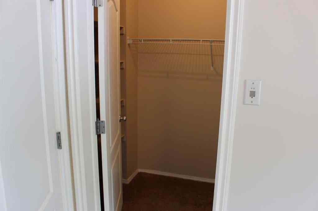 MLS® A2230371 - Unit #2 2240 Mayor Magrath Drive S in Agnes Davidson Lethbridge, Residential