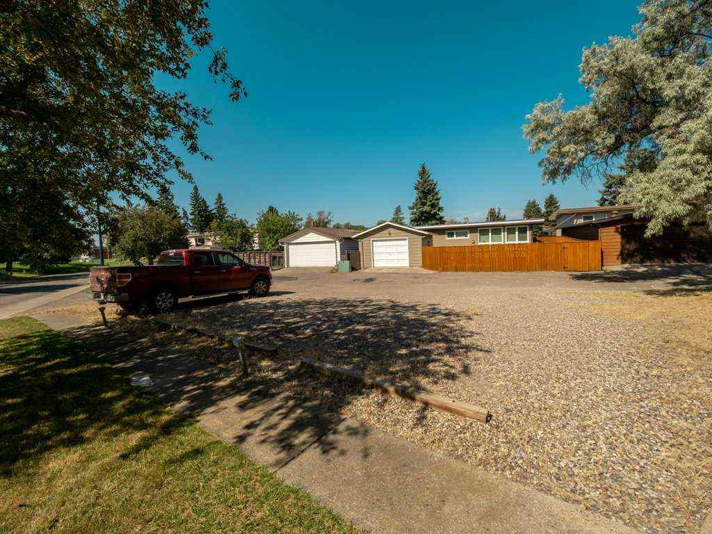 MLS® A2230371 - Unit #2 2240 Mayor Magrath Drive S in Agnes Davidson Lethbridge, Residential