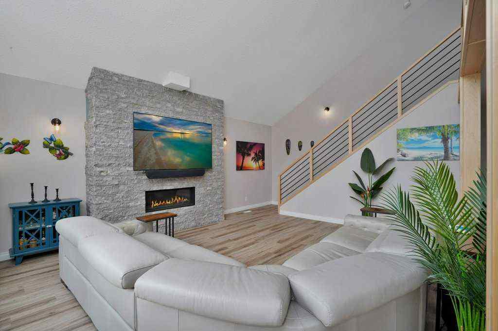 MLS® A2230397 - 271054 Township Road 465   in NONE Rural Wetaskiwin No. 10, County of, Residential