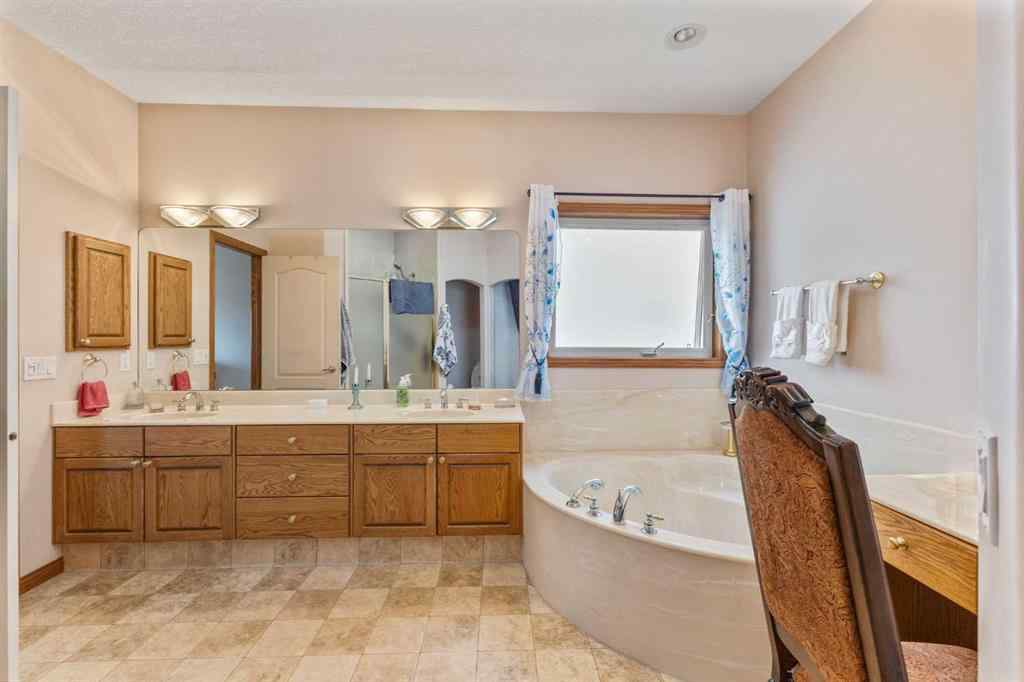 MLS® A2230425 - 101 Springmere Drive  in Westmere Chestermere, Residential
