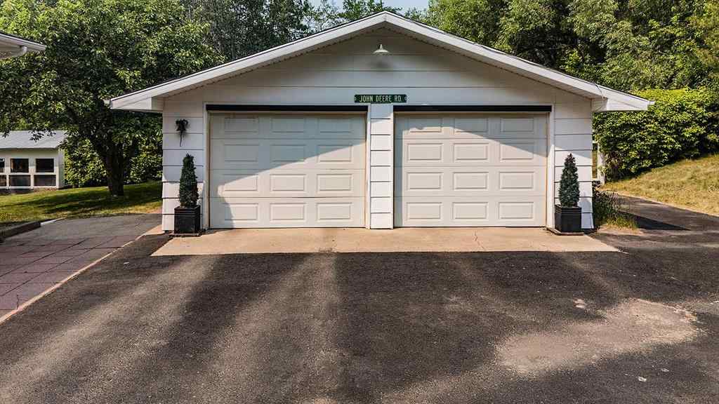 MLS® A2230428 - Unit #8 38349 Range Road 270   in Hawk Hills Rural Red Deer County, Residential