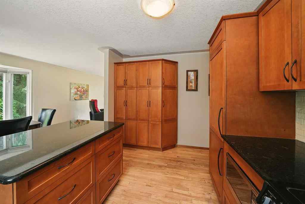 MLS® A2230428 - Unit #8 38349 Range Road 270   in Hawk Hills Rural Red Deer County, Residential