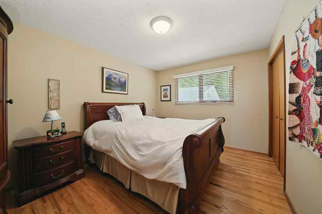 MLS® A2230428 - Unit #8 38349 Range Road 270   in Hawk Hills Rural Red Deer County, Residential