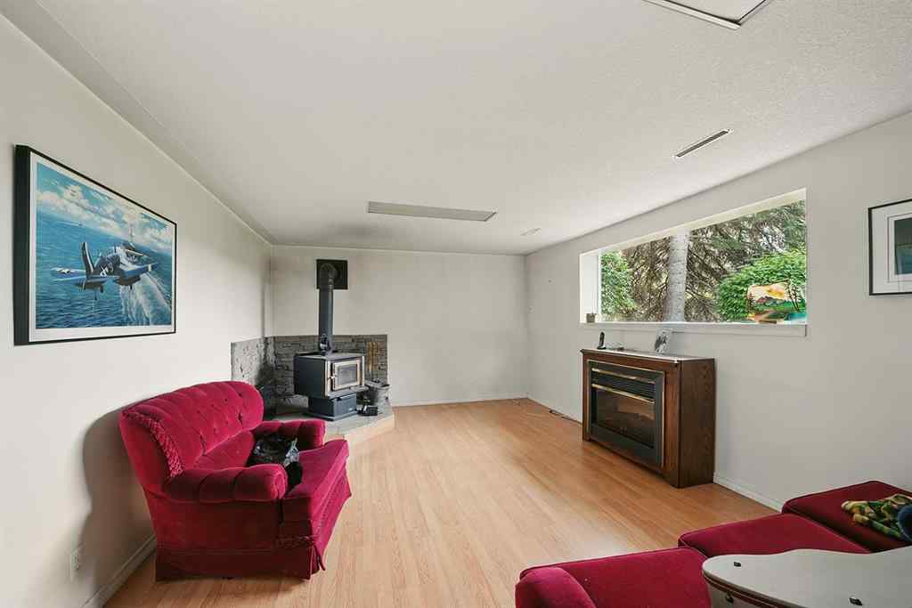 MLS® A2230428 - Unit #8 38349 Range Road 270   in Hawk Hills Rural Red Deer County, Residential
