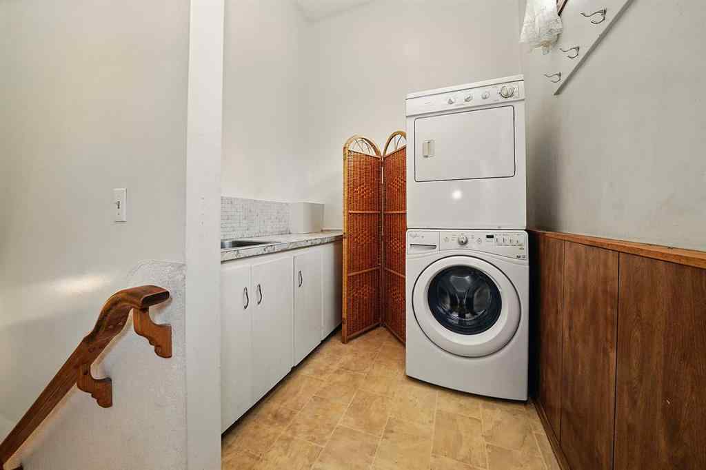 MLS® A2230428 - Unit #8 38349 Range Road 270   in Hawk Hills Rural Red Deer County, Residential