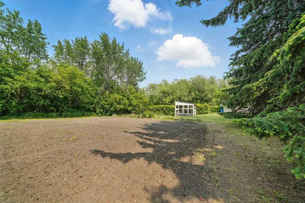 MLS® A2230428 - Unit #8 38349 Range Road 270   in Hawk Hills Rural Red Deer County, Residential