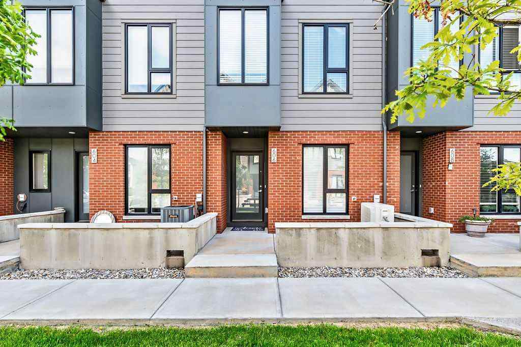 MLS® A2230431 - 608 Drake Landing Wynd  in Drake Landing Okotoks, Residential