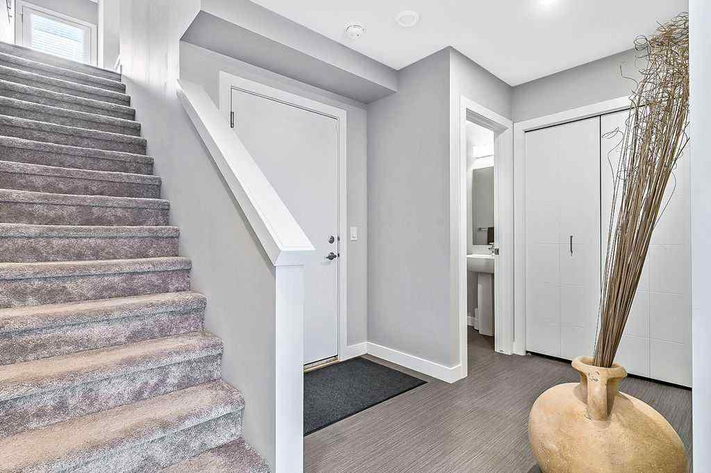 MLS® A2230431 - 608 Drake Landing Wynd  in Drake Landing Okotoks, Residential
