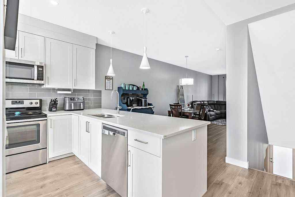 MLS® A2230431 - 608 Drake Landing Wynd  in Drake Landing Okotoks, Residential