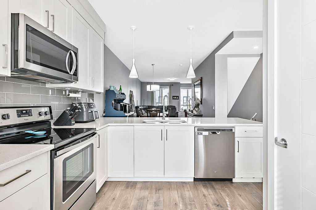 MLS® A2230431 - 608 Drake Landing Wynd  in Drake Landing Okotoks, Residential