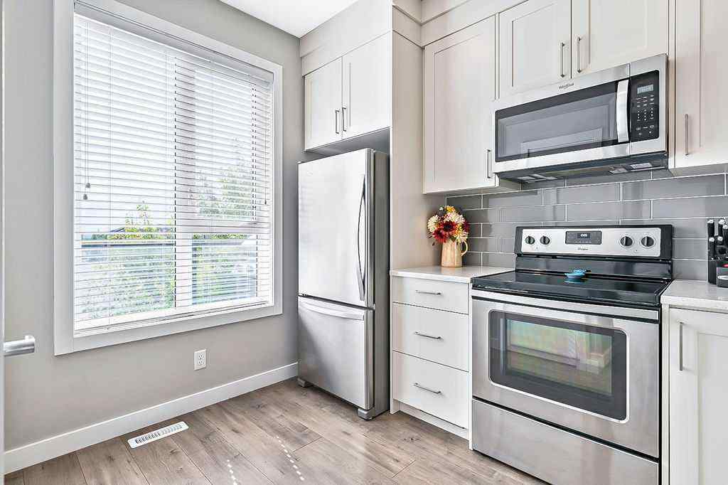 MLS® A2230431 - 608 Drake Landing Wynd  in Drake Landing Okotoks, Residential