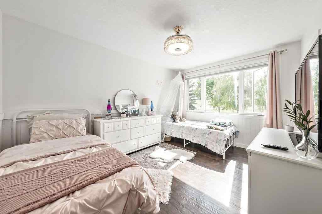 MLS® A2230469 - 562124 40 Street E in NONE Rural Foothills County, Residential