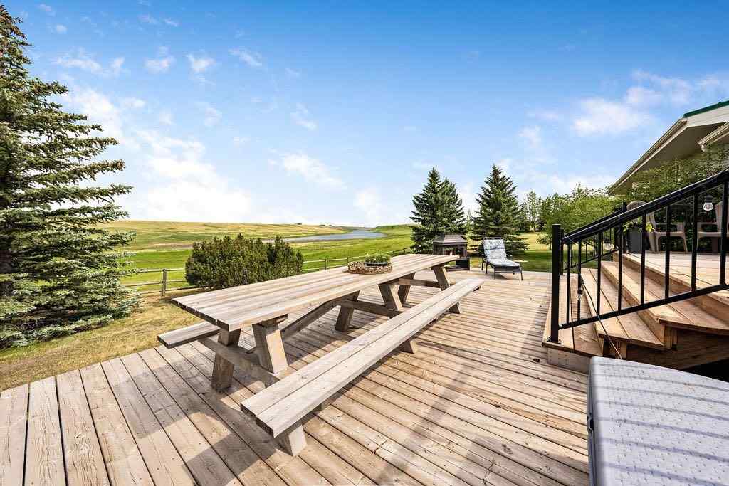 MLS® A2230469 - 562124 40 Street E in NONE Rural Foothills County, Residential