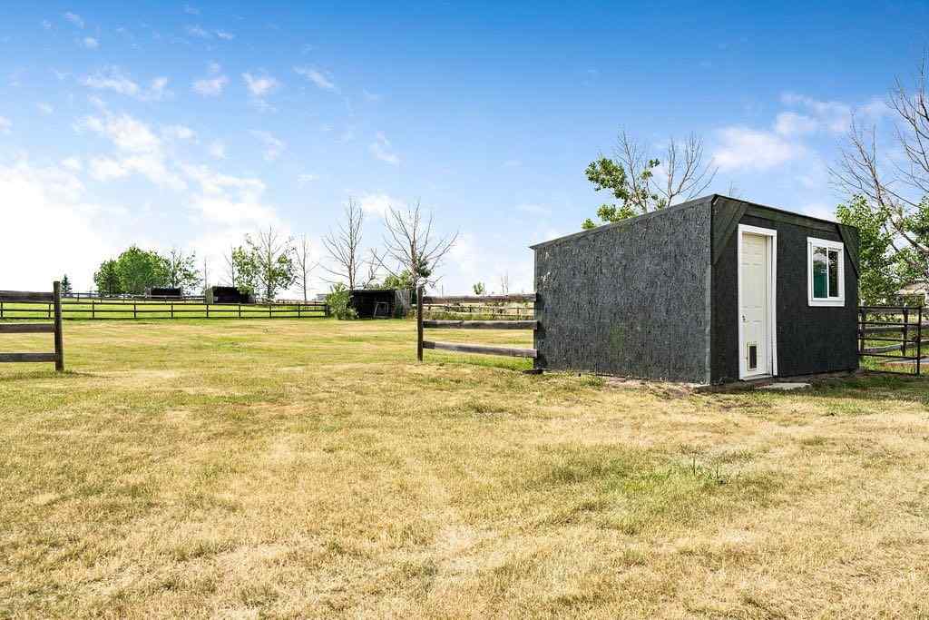 MLS® A2230469 - 562124 40 Street E in NONE Rural Foothills County, Residential