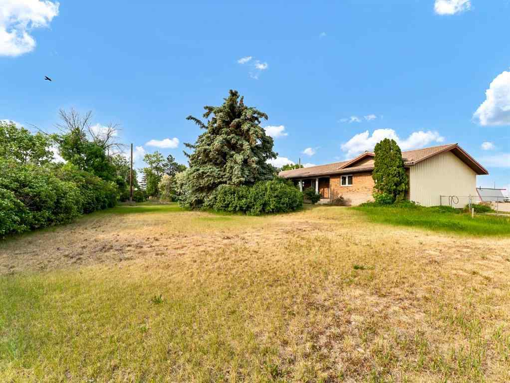 MLS® A2230503 - 156 & 164 Charles Street  in Dunmore Industrial Dunmore, Commercial