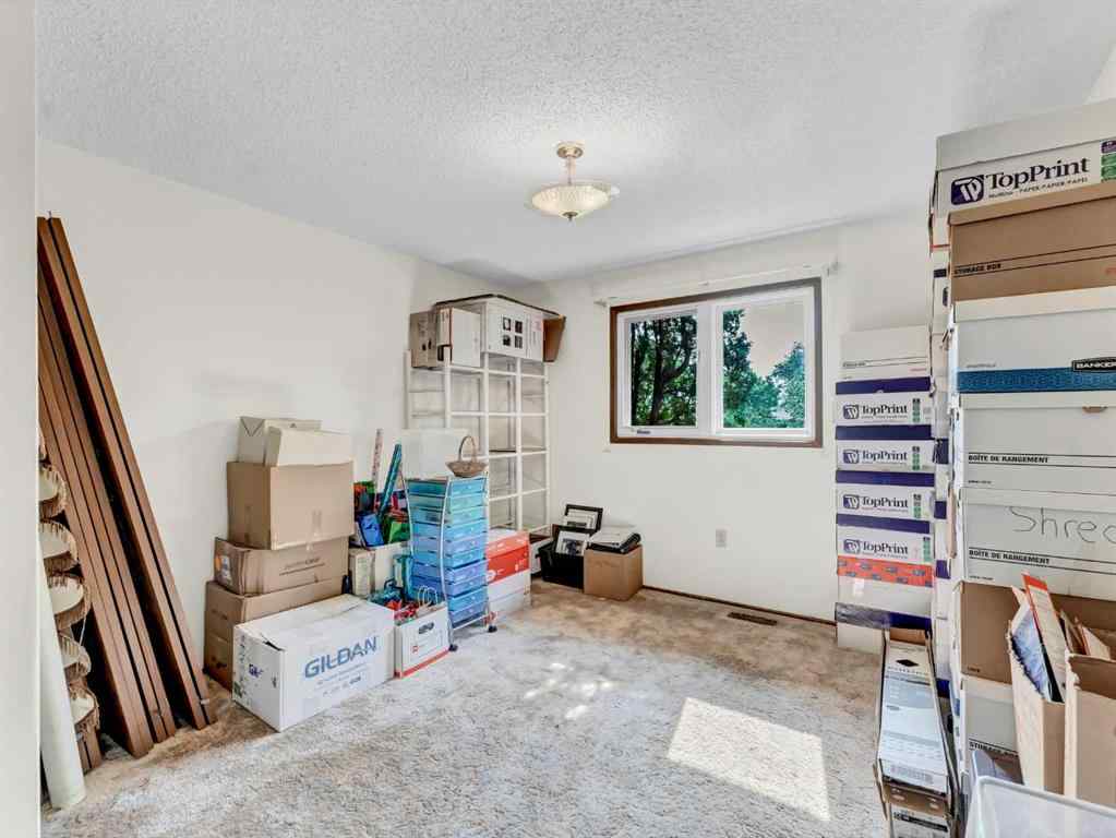 MLS® A2230503 - 156 & 164 Charles Street  in Dunmore Industrial Dunmore, Commercial
