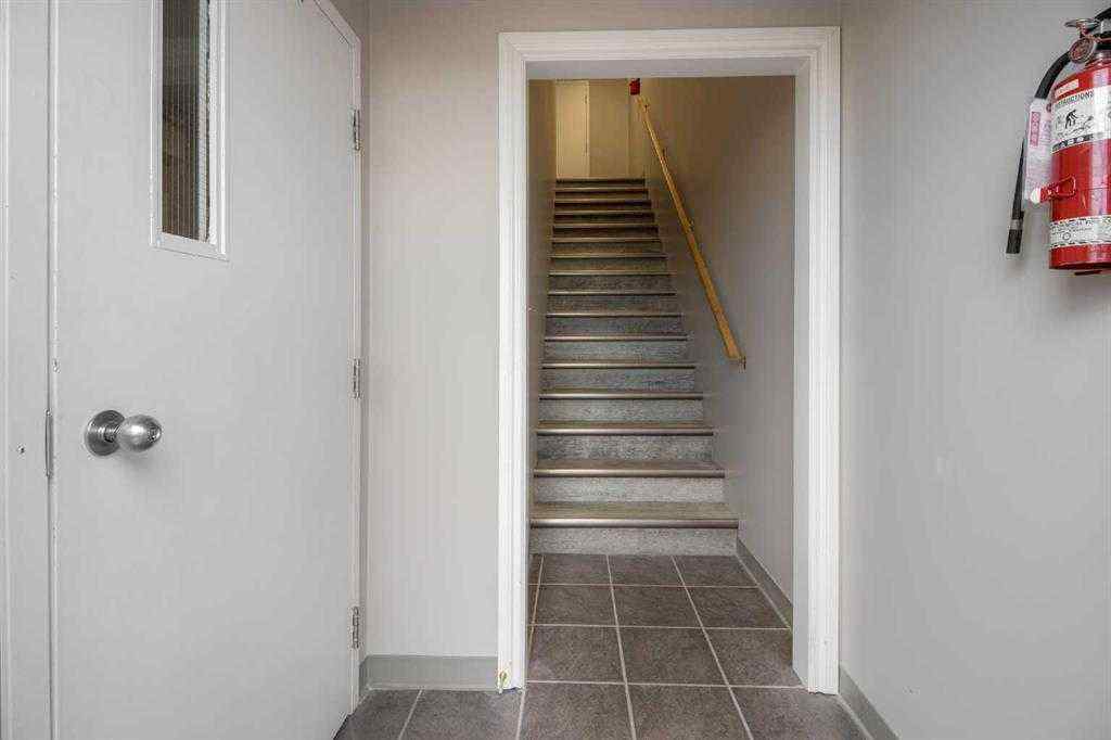 MLS® A2230526 - Unit #170 2910 16 Avenue N in Churchill Industrial Park Lethbridge, Commercial