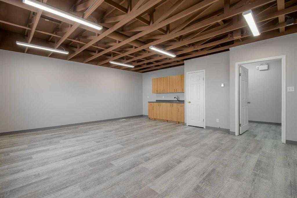 MLS® A2230526 - Unit #170 2910 16 Avenue N in Churchill Industrial Park Lethbridge, Commercial