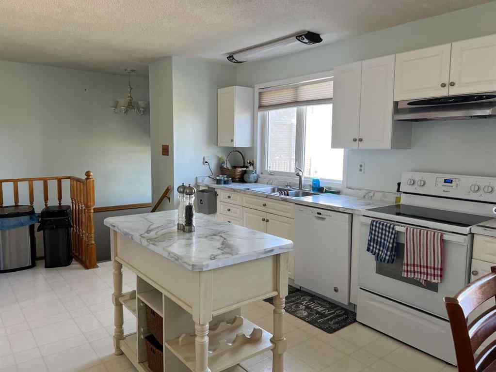 MLS® A2230527 - 500 8 Street  in NONE Fox Creek, Residential