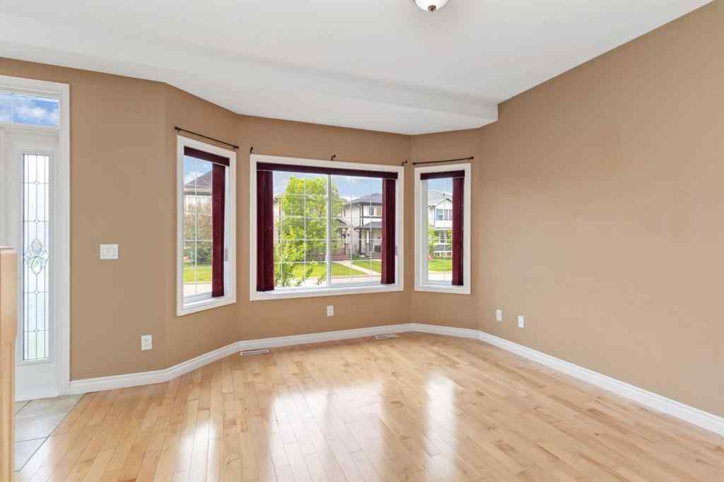 MLS® A2230538 - 201 Grouse Way  in Eagle Ridge Fort McMurray, Residential