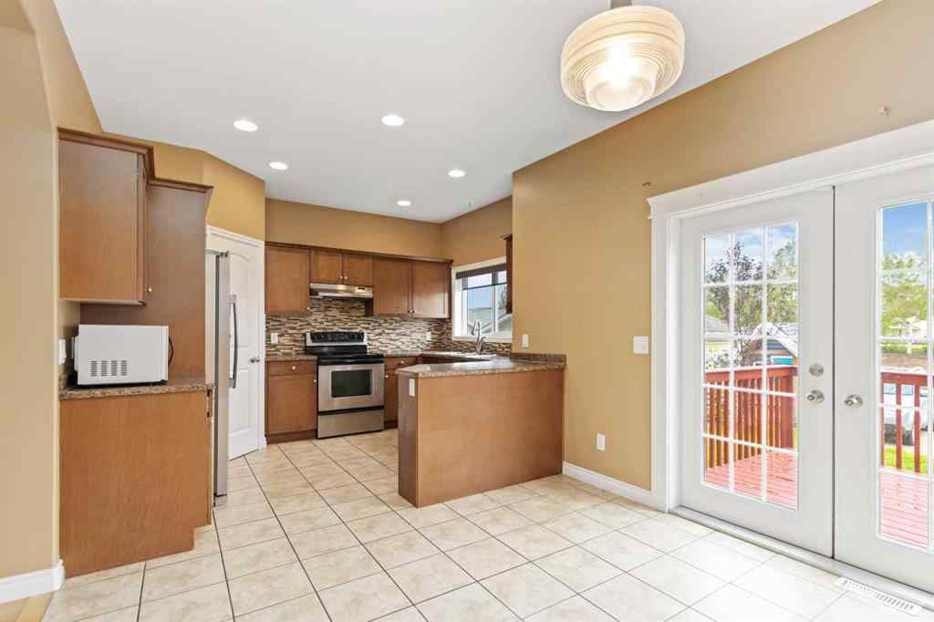 MLS® A2230538 - 201 Grouse Way  in Eagle Ridge Fort McMurray, Residential