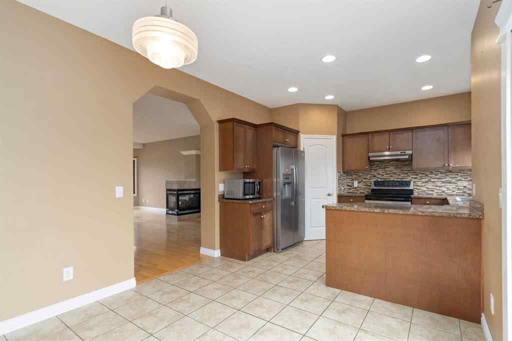 MLS® A2230538 - 201 Grouse Way  in Eagle Ridge Fort McMurray, Residential
