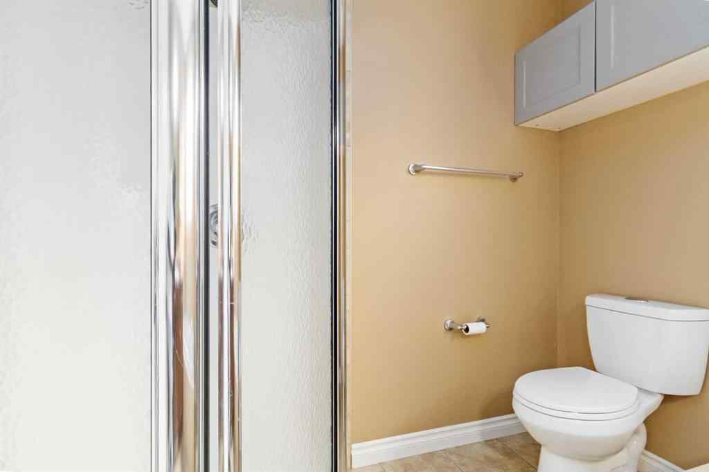 MLS® A2230538 - 201 Grouse Way  in Eagle Ridge Fort McMurray, Residential