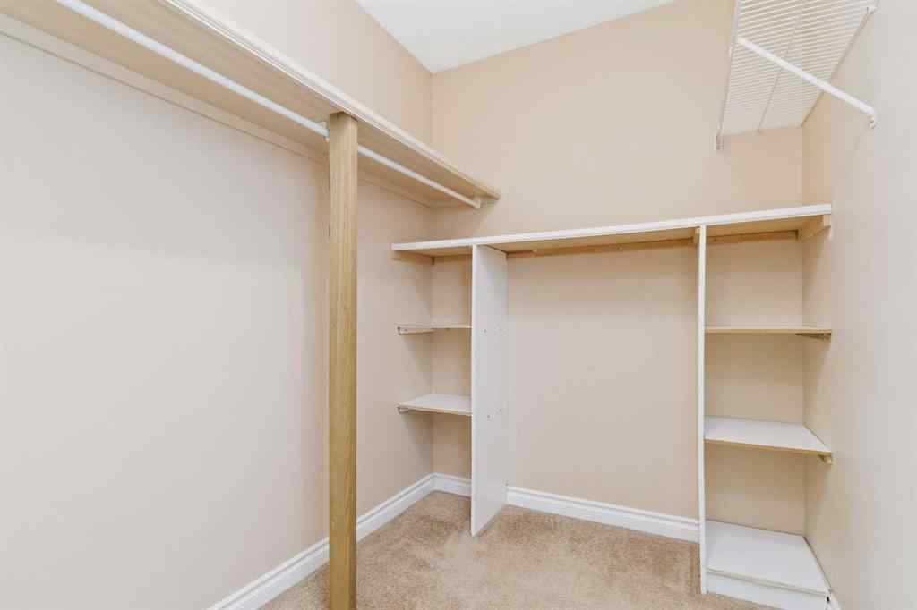 MLS® A2230538 - 201 Grouse Way  in Eagle Ridge Fort McMurray, Residential