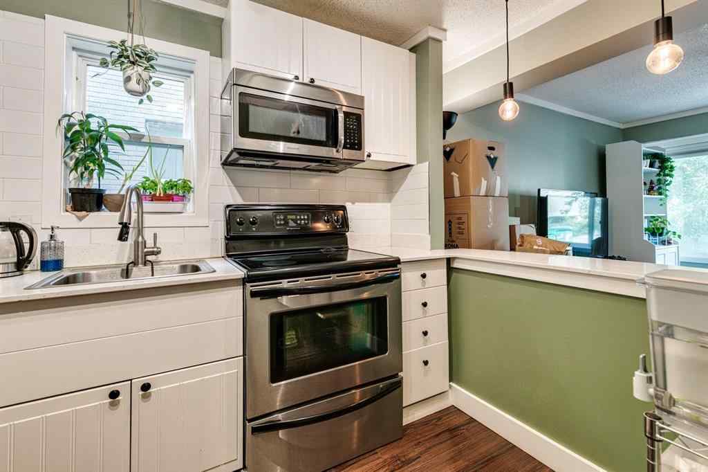 MLS® A2230542 - Unit #203 1717 12 Street SW in Lower Mount Royal Calgary, Residential
