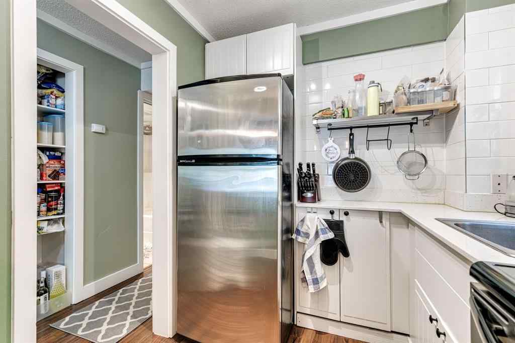 MLS® A2230542 - Unit #203 1717 12 Street SW in Lower Mount Royal Calgary, Residential