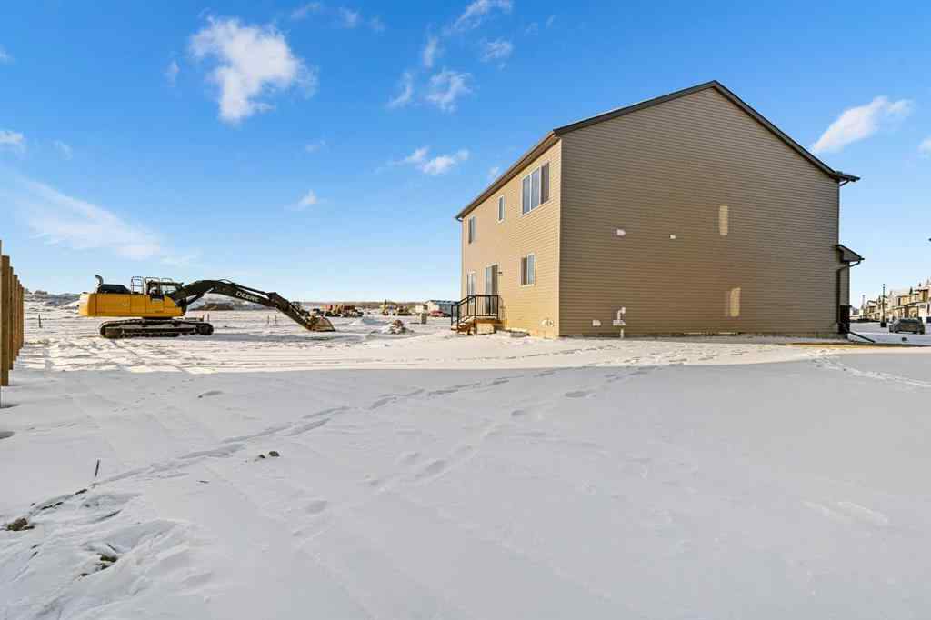 MLS® A2230551 - 1059 Southwinds Green SW   in Southwinds Airdrie, Residential