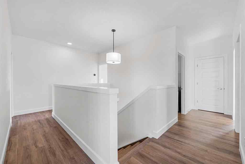 MLS® A2230551 - 1059 Southwinds Green SW   in Southwinds Airdrie, Residential