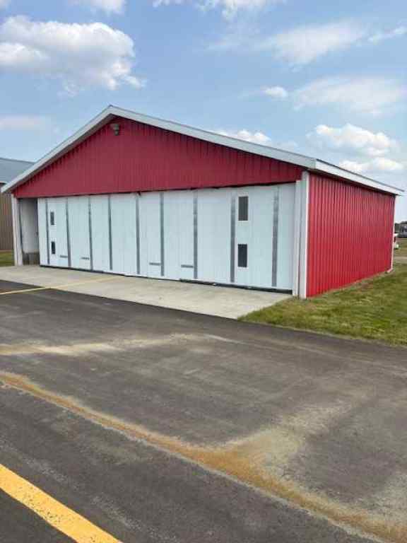 MLS® A2230563 - Lot 4 Fairview Airport Hangar   in NONE Fairview, Commercial