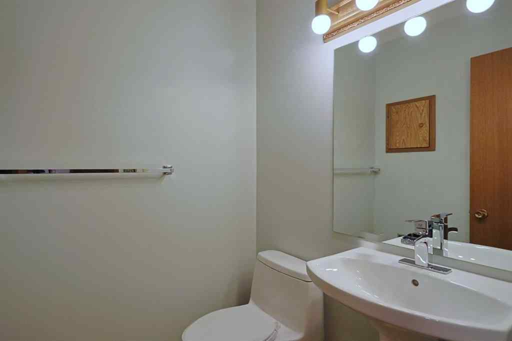 MLS® A2230579 - 7047 Edgemont Drive NW in Edgemont Calgary, Residential